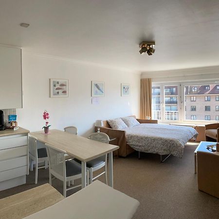 Zonnige Studio Mermoz Koksijde-Bad Экстерьер фото