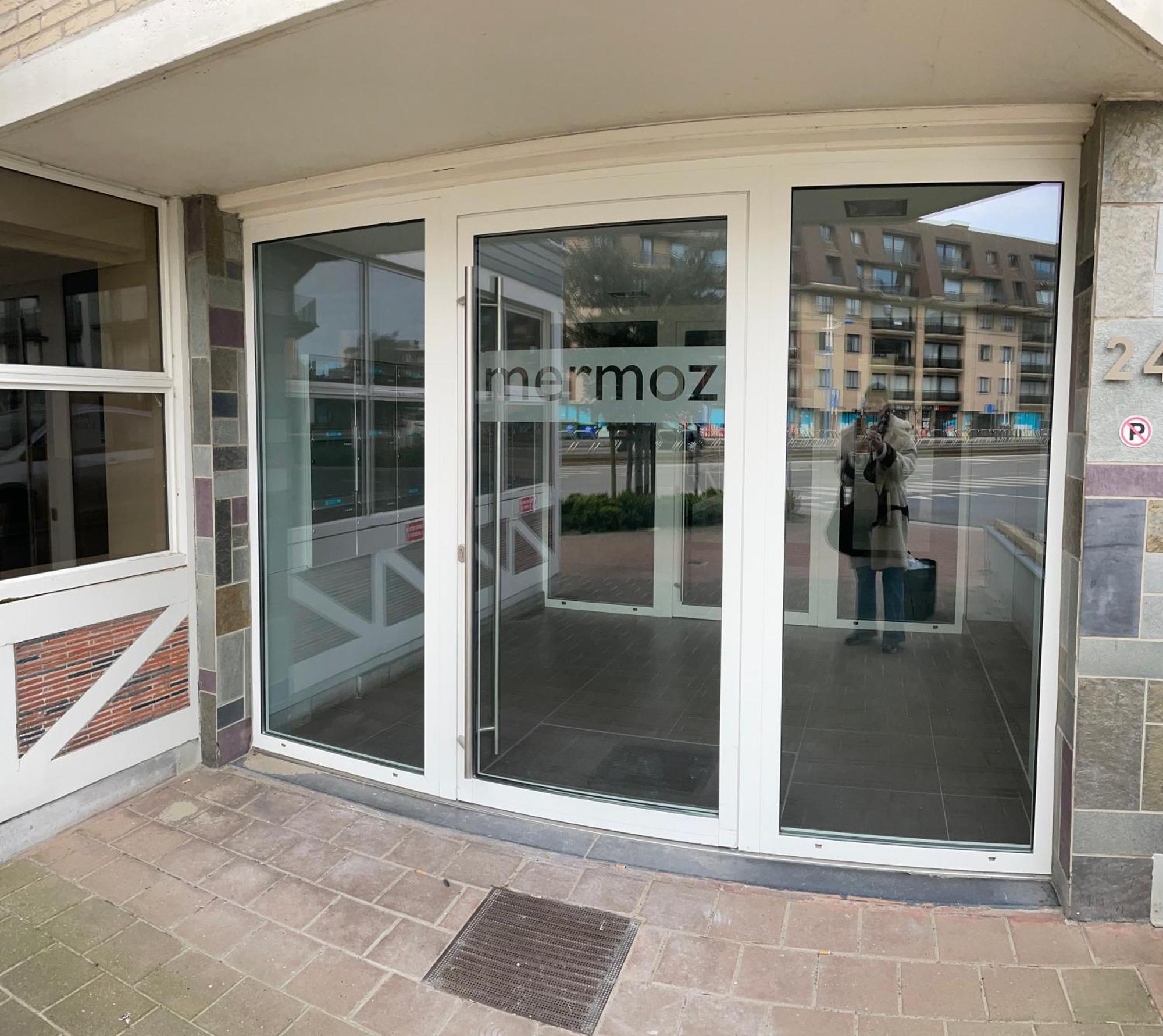 Zonnige Studio Mermoz Koksijde-Bad Экстерьер фото
